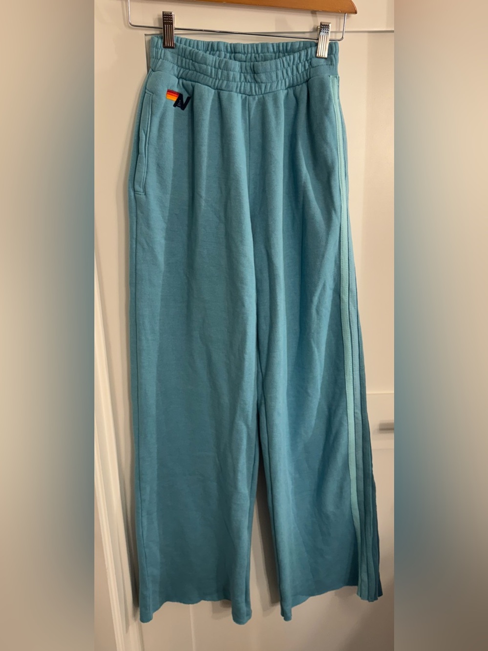 Aviator Nation wide leg sweatpants 5 stripe aqua. NWOT. Size XS